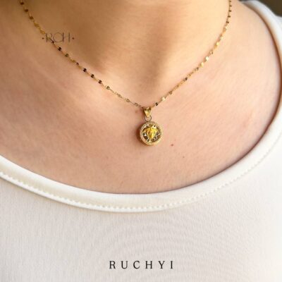 پلاک طلا ورساچه